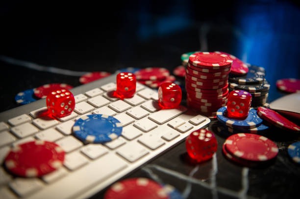 Betting interface showing lightning multiplier display